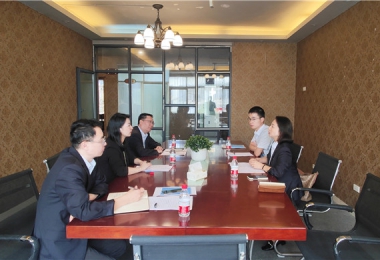 貴州陽(yáng)光產(chǎn)權交易所領(lǐng)導到六盤(pán)水分所開(kāi)展調研