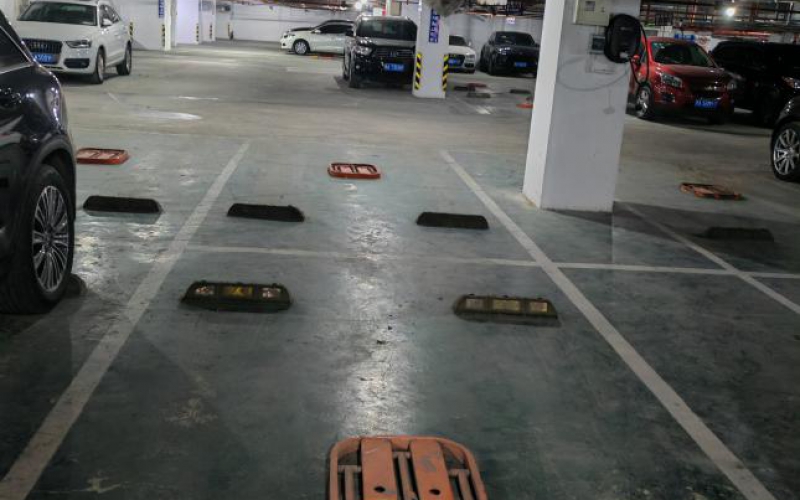 貴州省機關(guān)事務(wù)管理局國有資產(chǎn)管理服務(wù)中心貴陽(yáng)市南明區市南路57號陽(yáng)光100小區停車(chē)位2個(gè)招租