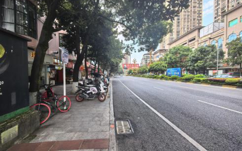 紅旗新村A棟1層5、6號門(mén)面轉讓?zhuān)ǔ钟蟹剑嘿F州省機關(guān)事務(wù)管理局國有資產(chǎn)管理服務(wù)中心）