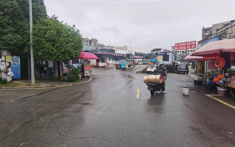 （預披露）貴州省機關(guān)事務(wù)管理局國有資產(chǎn)管理服務(wù)中心貴陽(yáng)市花溪區甲秀南路花溪段溪山御景25處資產(chǎn)招租